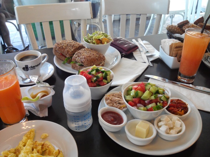 petit déjeuner israélien